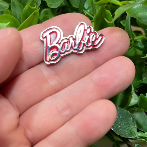 Brand new Barbie signature silver/pink enamel pin - Picture 2 of 4